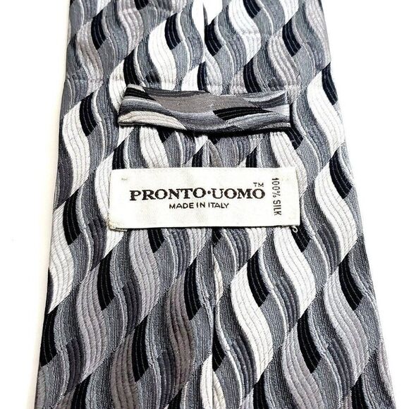 Pronto Uomo Gray Woven Geometric Long Wide Silk Tie - Picture 3 of 6